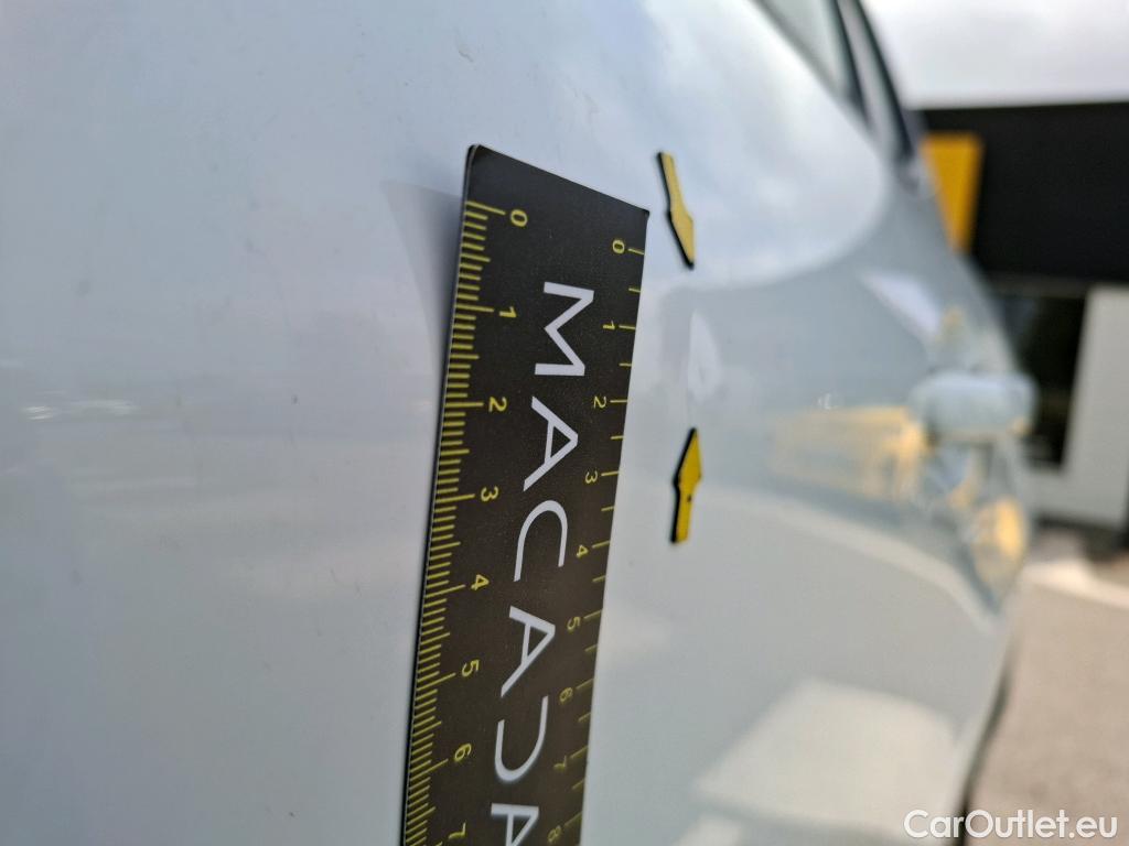  Peugeot  2008 PEUGEOT  / 2016 / 5P / Crossover Puretech 82 S&S €6.c ACTIVE #4