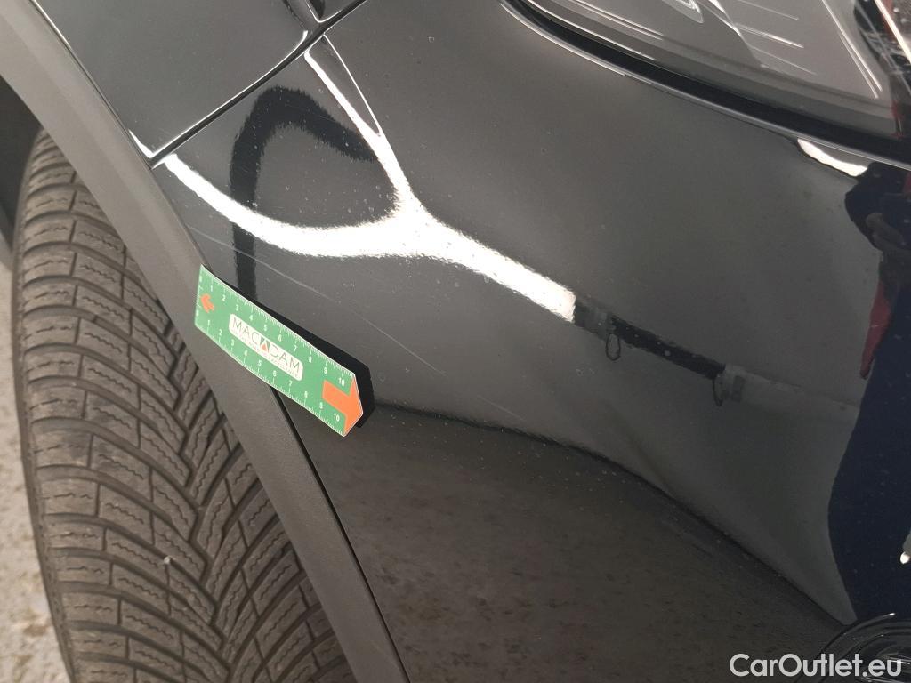 Peugeot  3008  Active Pack 1.5 HDi 130CV BVA8 E6d #2