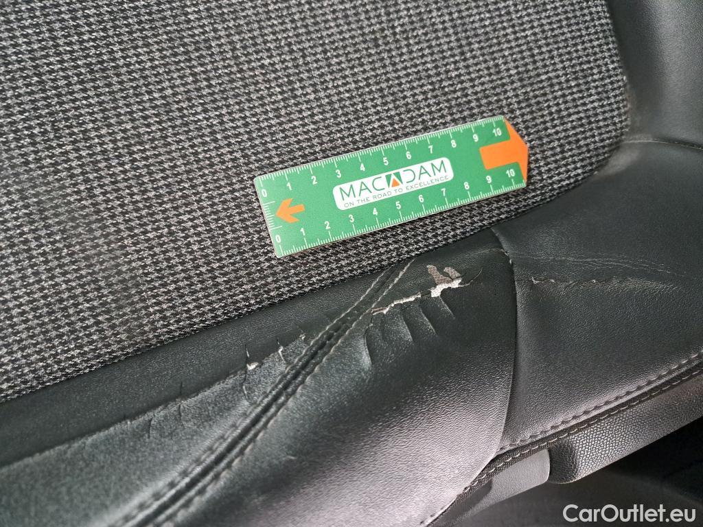 Peugeot  3008  Allure Business 1.5 HDi 130CV BVM6 E6d #3