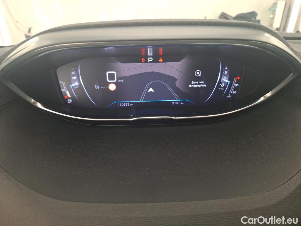 Peugeot  3008  Active Pack 1.5 HDi 130CV BVA8 E6d #6