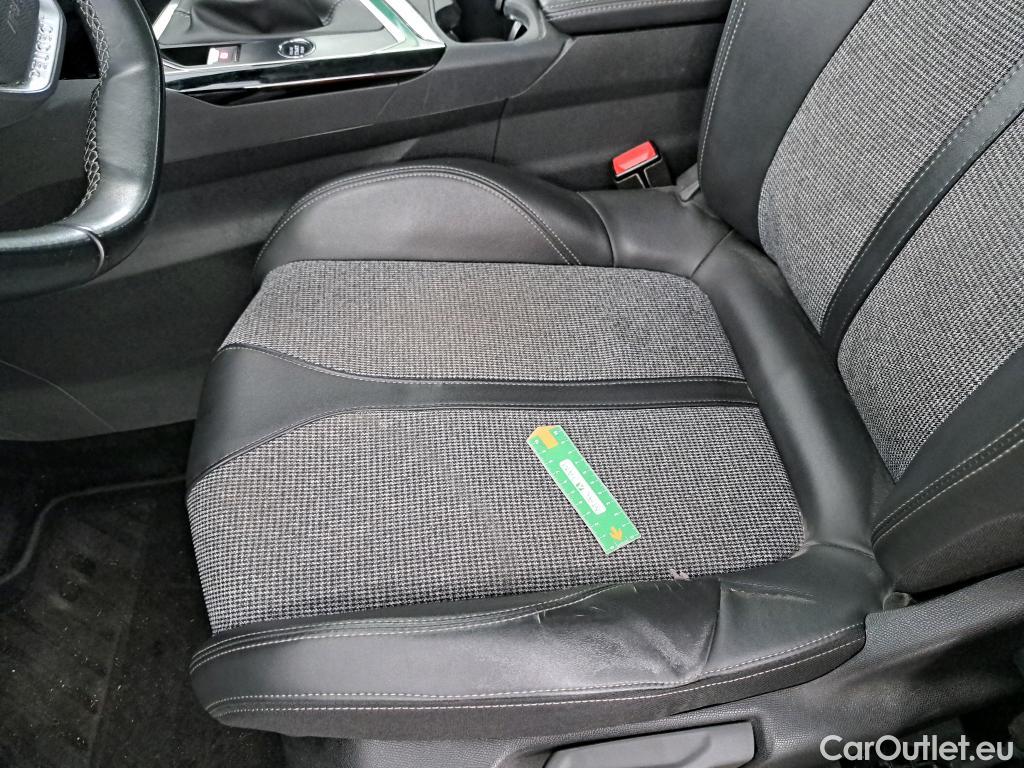 Peugeot  3008  Allure Business 1.5 HDi 130CV BVM6 E6d #28