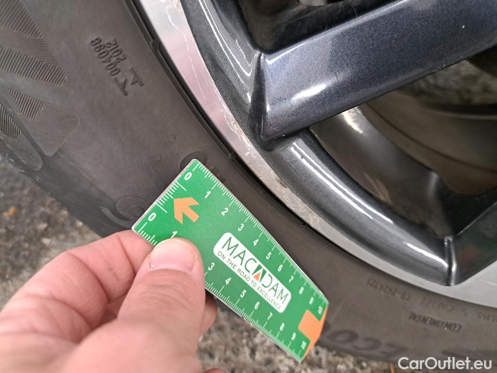 Peugeot  3008  Allure Business 1.5 HDi 130CV BVM6 E6d #17