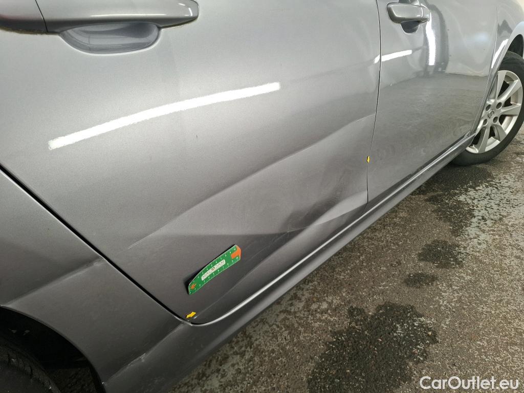 Opel  Corsa  F Edition Business 1.2 75CV BVM5 E6d #1