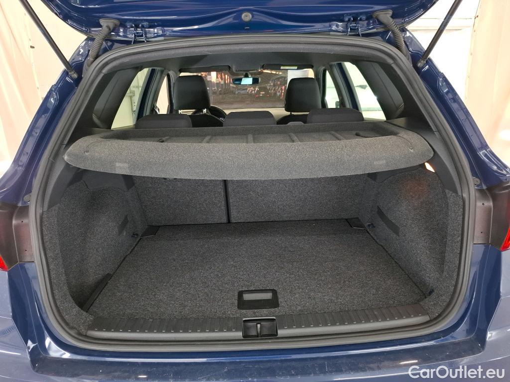 Seat  Arona  Xcellence 1.0 TSI 95CV BVM5 E6dT #10