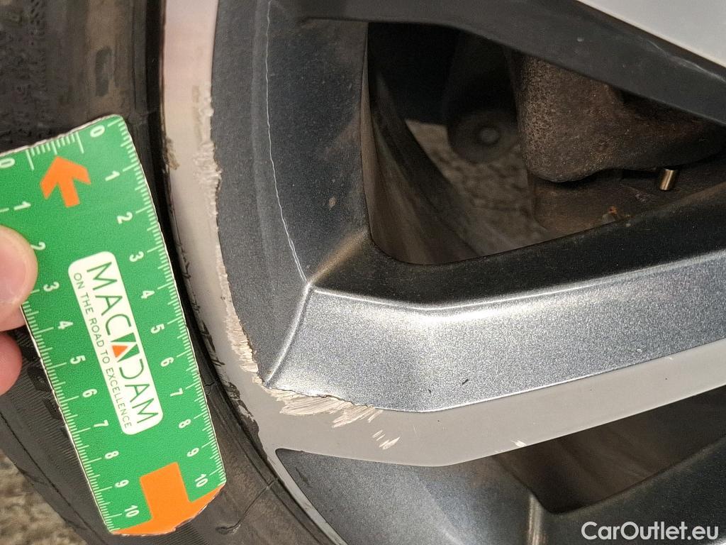  Skoda  Octavia SKODA  Combi 5p Break 1.6 TDI SCR 116 4x4 Edition #4