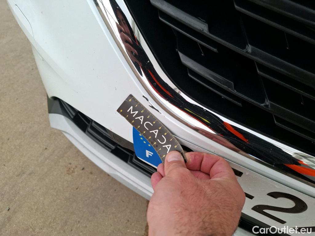 Renault  Captur  II Business 1.6 E-TECH Hybrid 145CV BVA6 E6d #12