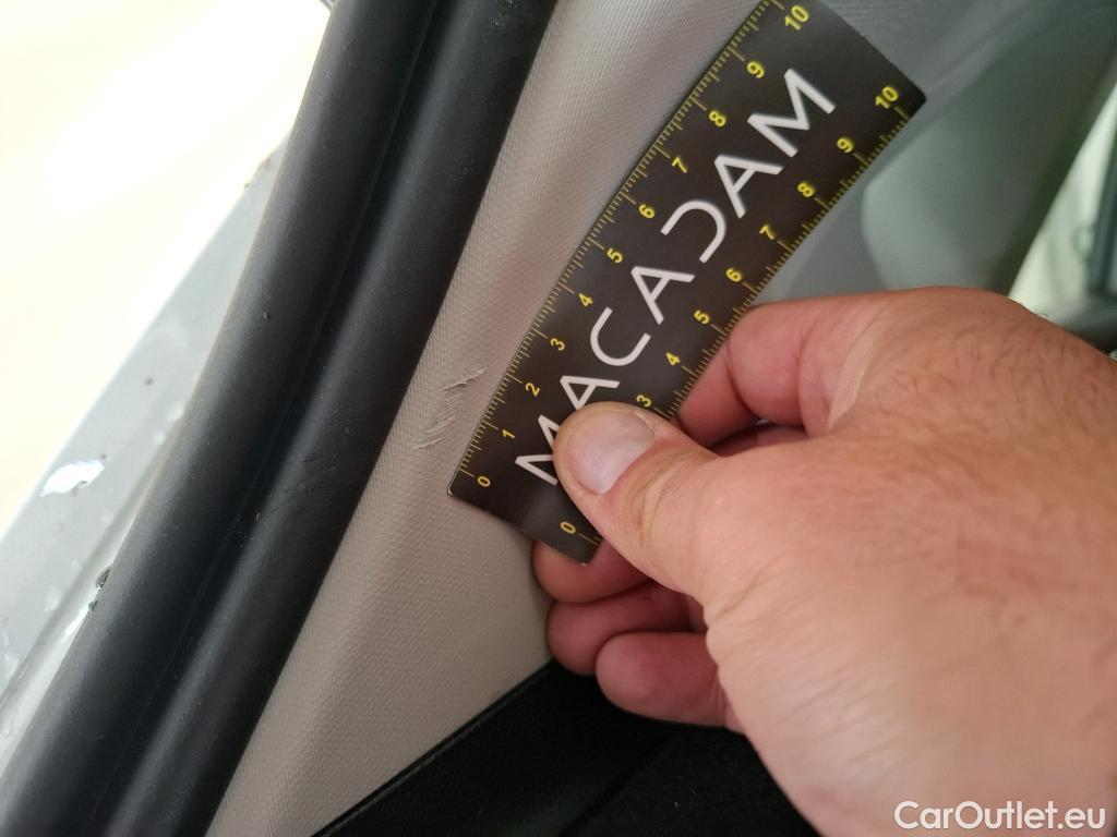 Renault  Captur  II Business 1.6 E-TECH Hybrid 145CV BVA6 E6d #14