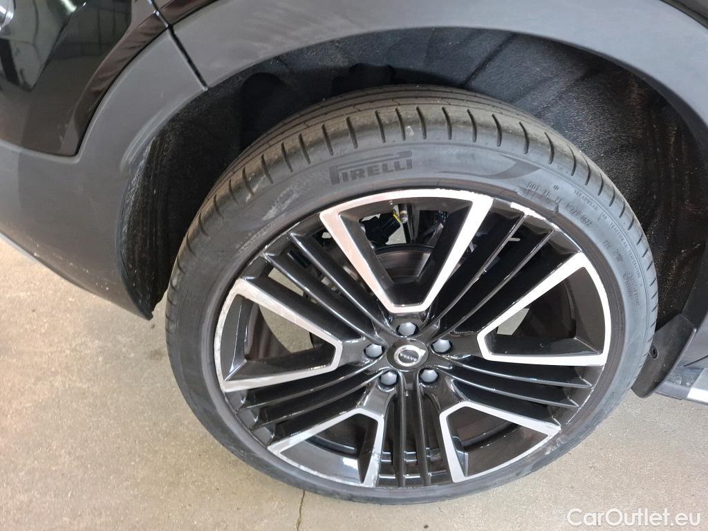  Volvo  XC 40 VOLVO XC40 / 2022 / 5P / SUV Recharge T5 262 DCT7 Ultimate #19