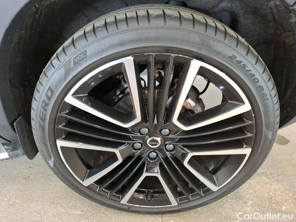  Volvo  XC 40 VOLVO XC40 / 2022 / 5P / SUV Recharge T5 262 DCT7 Ultimate #17