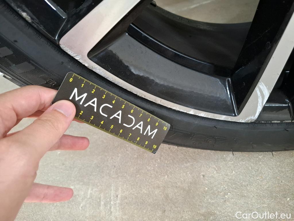  Volvo  XC 40 VOLVO XC40 / 2022 / 5P / SUV Recharge T5 262 DCT7 Ultimate #15