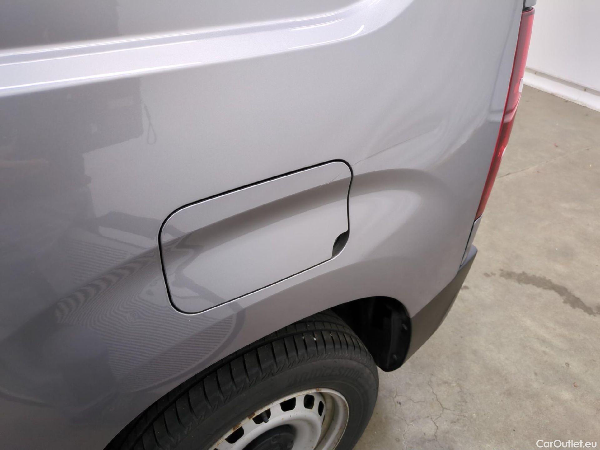  Citroen  Berlingo  Fourgon Club M 650 1.5 BlueHDi 100CV BVM6 E6d #15