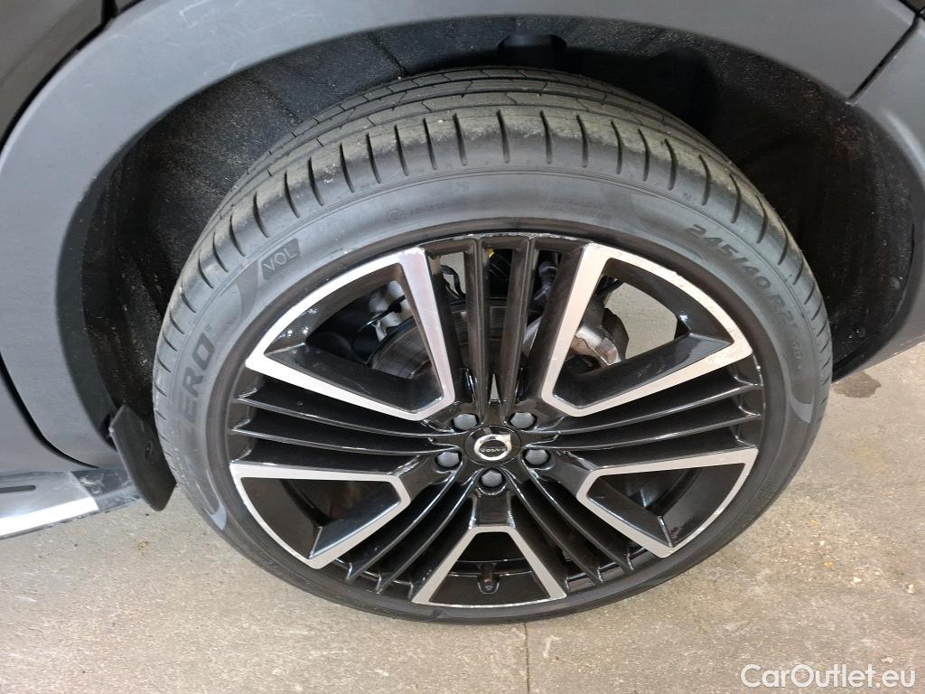  Volvo  XC 40 VOLVO XC40 / 2022 / 5P / SUV Recharge T5 262 DCT7 Ultimate #1