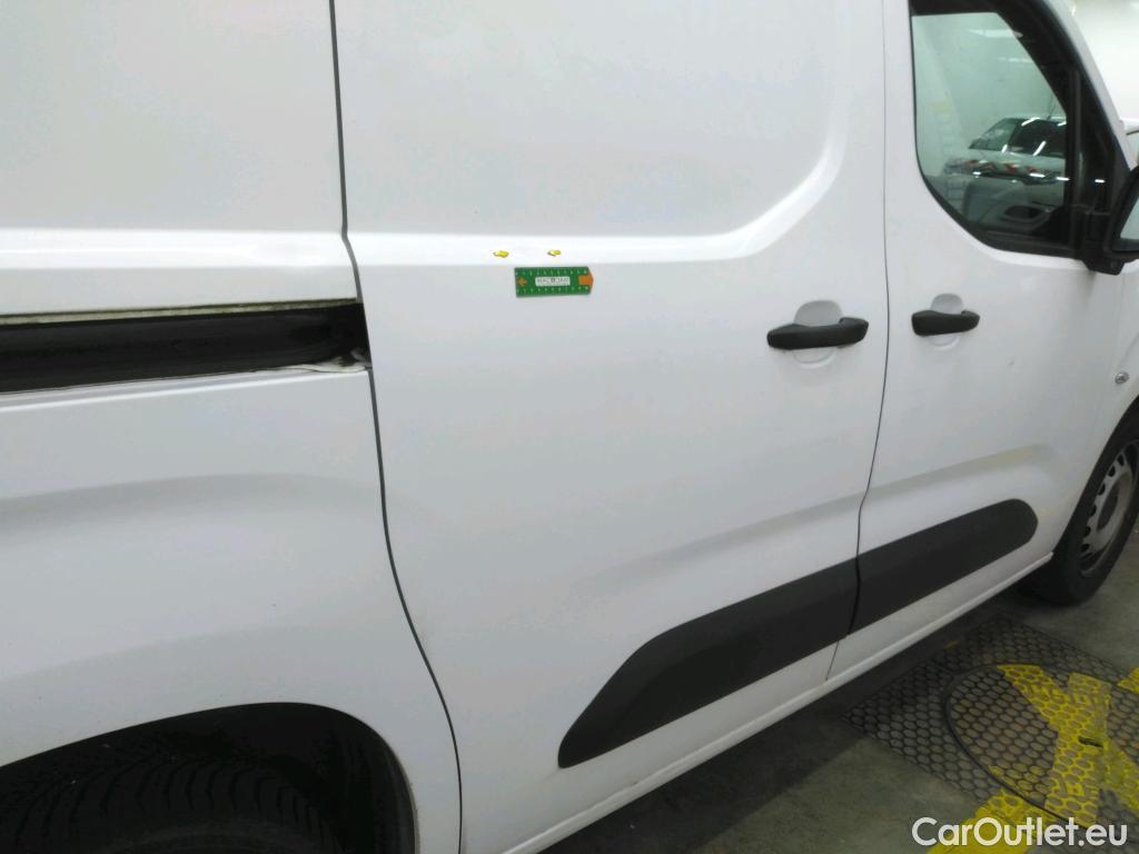 Citroen  Berlingo  Fourgon Driver M 1000 1.5 BlueHDi 100CV BVM5 E6dT #14