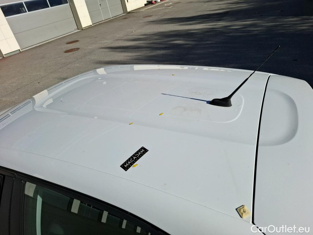 Citroen  C3  Société Feel 1.5 BlueHDI 100CV BVM5 E6dT #1