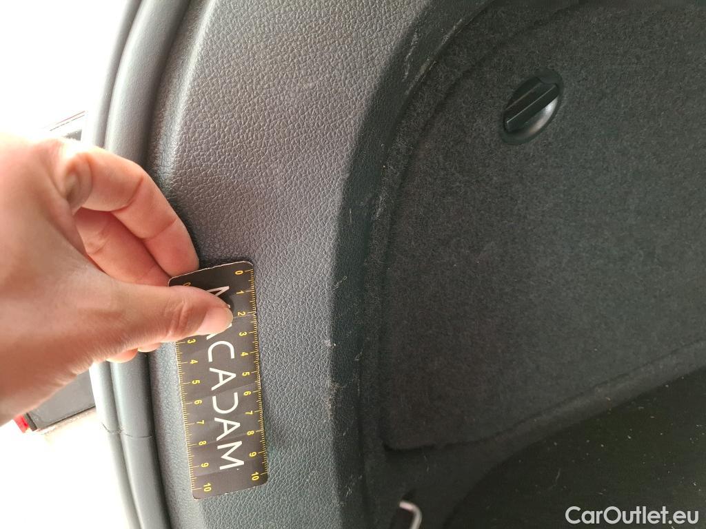  Volkswagen  Golf  VII Break Confortline Business BMT 1.6 TDI 115CV BVA7 E6dT / TRANSFO VP/VF #48