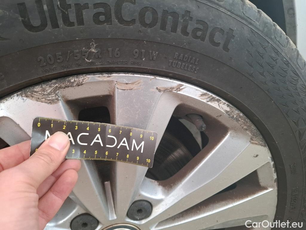  Volkswagen  Golf  VII Break Confortline Business BMT 1.6 TDI 115CV BVA7 E6dT / TRANSFO VP/VF #5