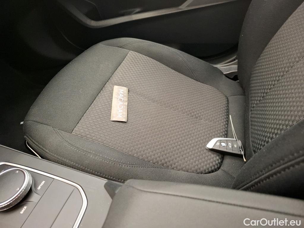 Bmw  Serie 1 BMW Série 1 / 2019 / 5P / Berline 116i DKG7 Business Design #5