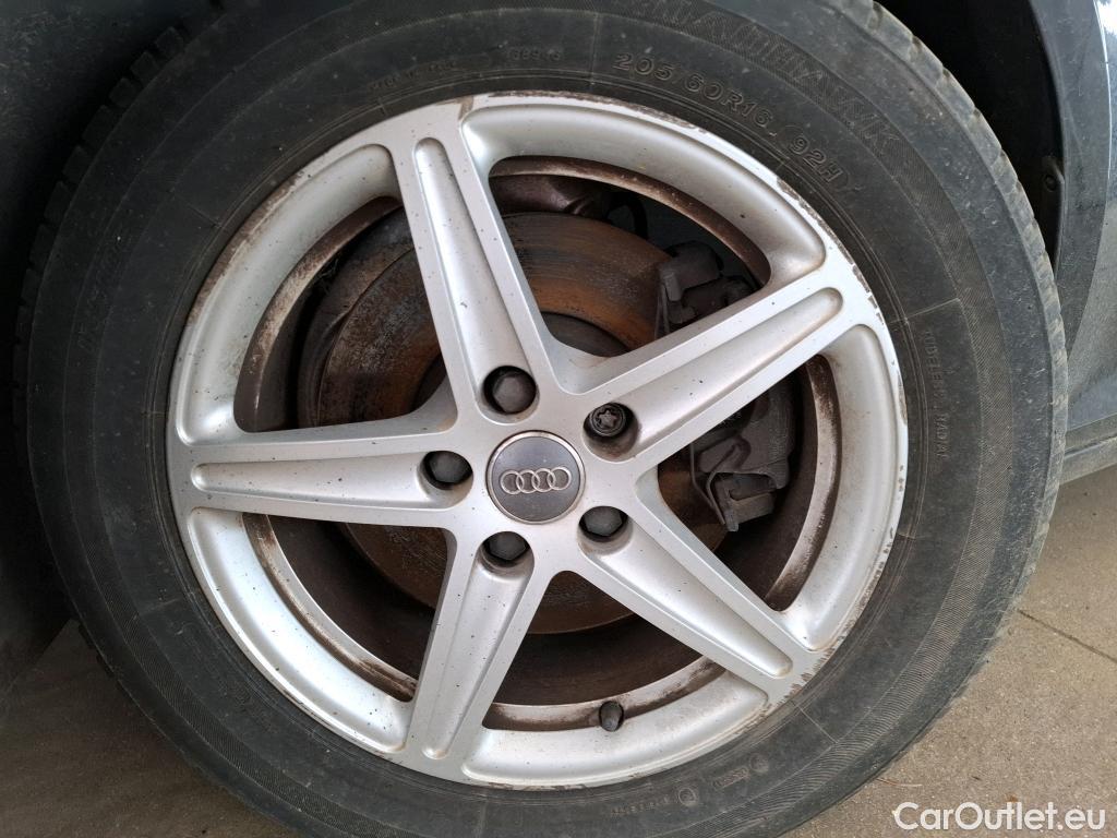 Audi  A4  Avant business line ultra 2.0 TDI 150CV BVM6 E6 #26