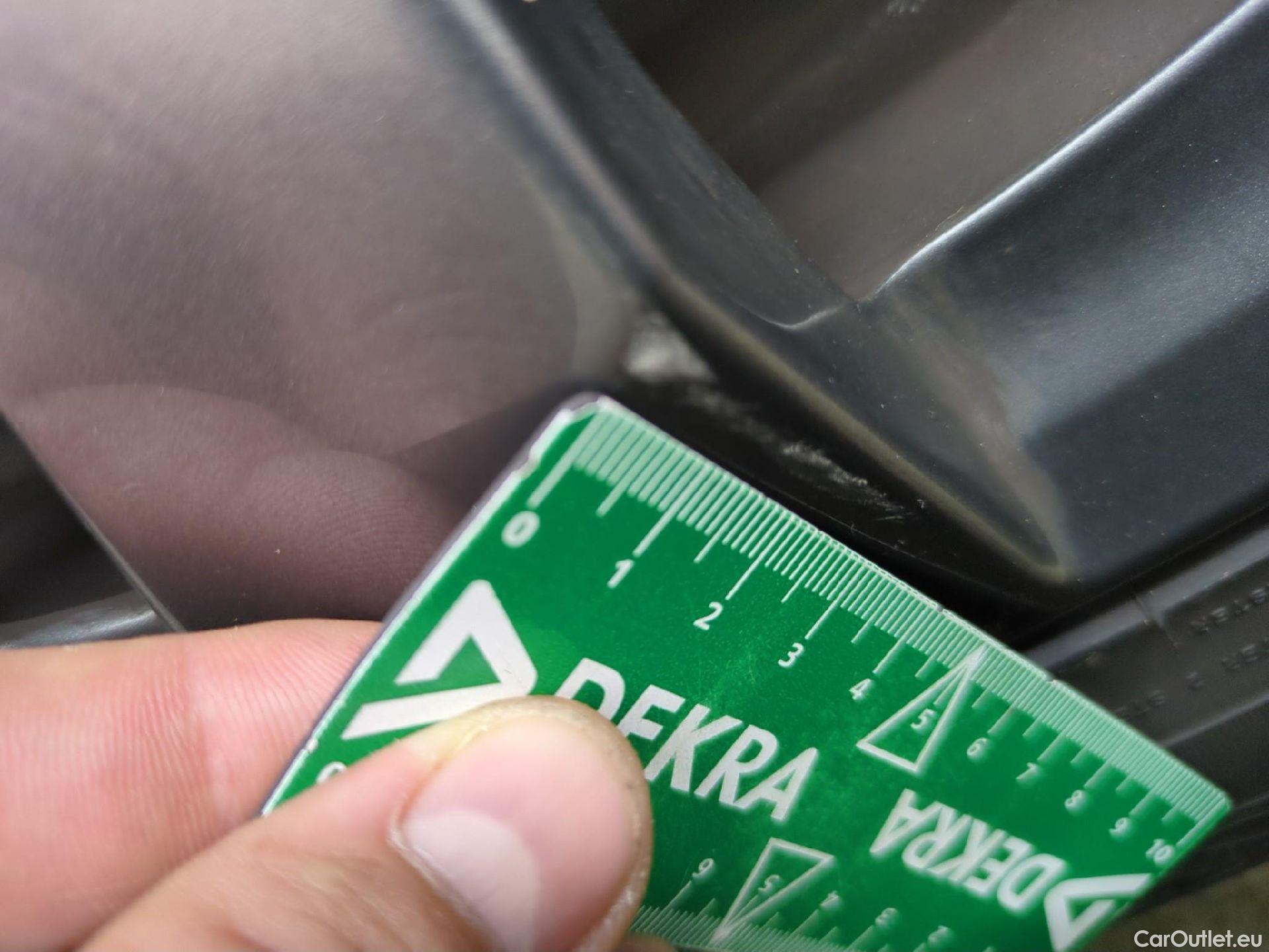  Peugeot  2008  Active Pack 1.2 PureTech 130CV BVA8 E6d #11