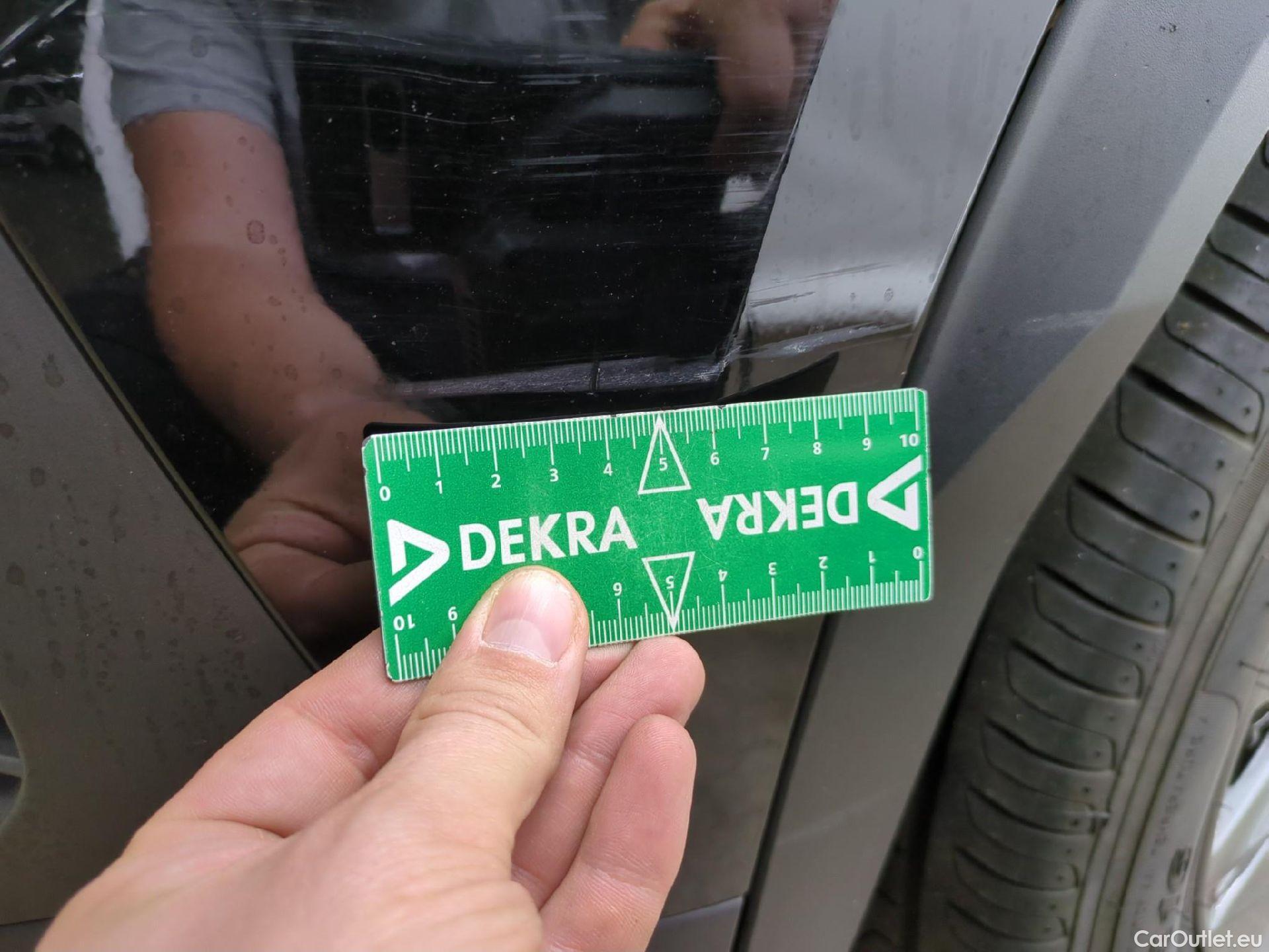  Peugeot  2008  Active Pack 1.2 PureTech 130CV BVA8 E6d #42