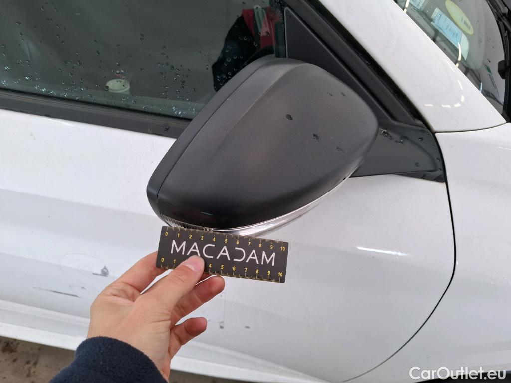  Peugeot  208  Premium 1.5 HDi 100CV BVM6 E6d #26