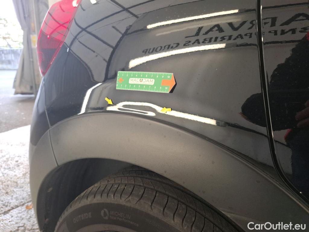 Citroen  C3  C-Series 1.2 PureTech 110CV BVM6 E6d #2