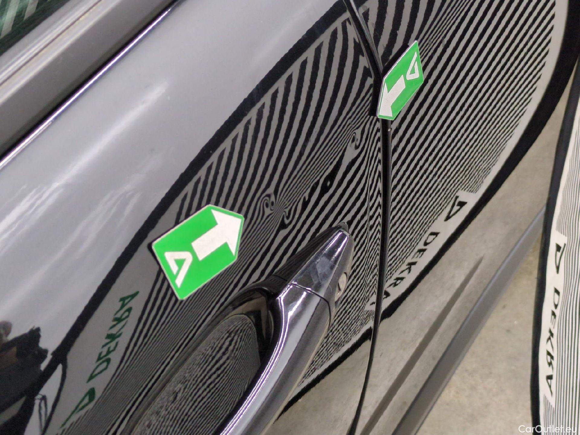  Peugeot  2008  Active Pack 1.2 PureTech 130CV BVA8 E6d #52