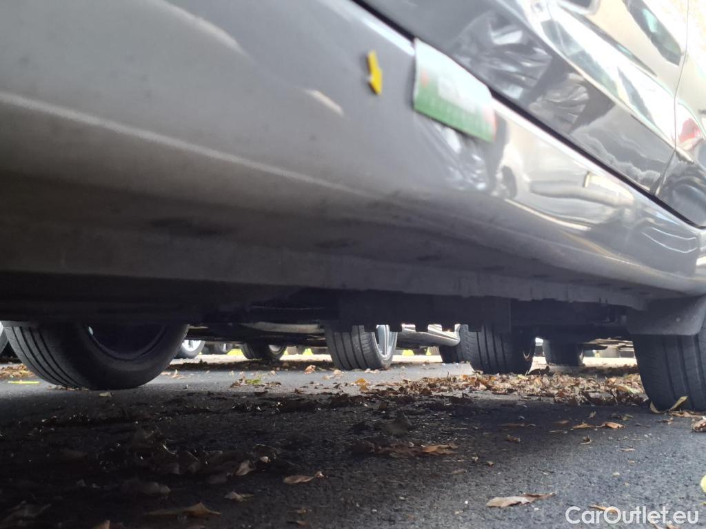  Nissan  Micra NISSAN  2016  5P  Berline IGT 100 Business Edition #17