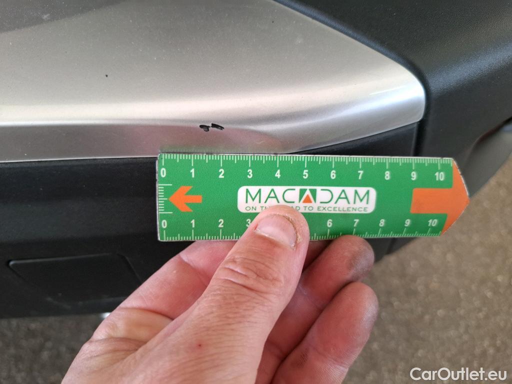  Peugeot  2008  Allure Business 1.5 HDi 130CV BVA8 E6d #48