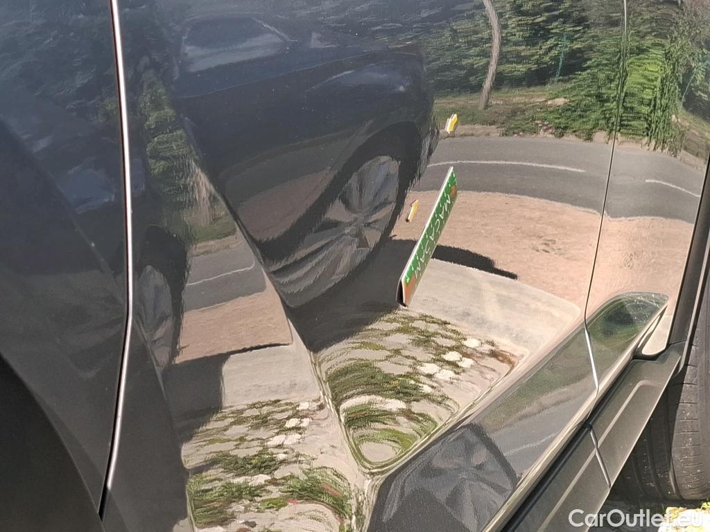 Nissan  Juke NISSAN  / 2019 / 5P / Crossover DIG-T 114 BVM6 Business Edition #3