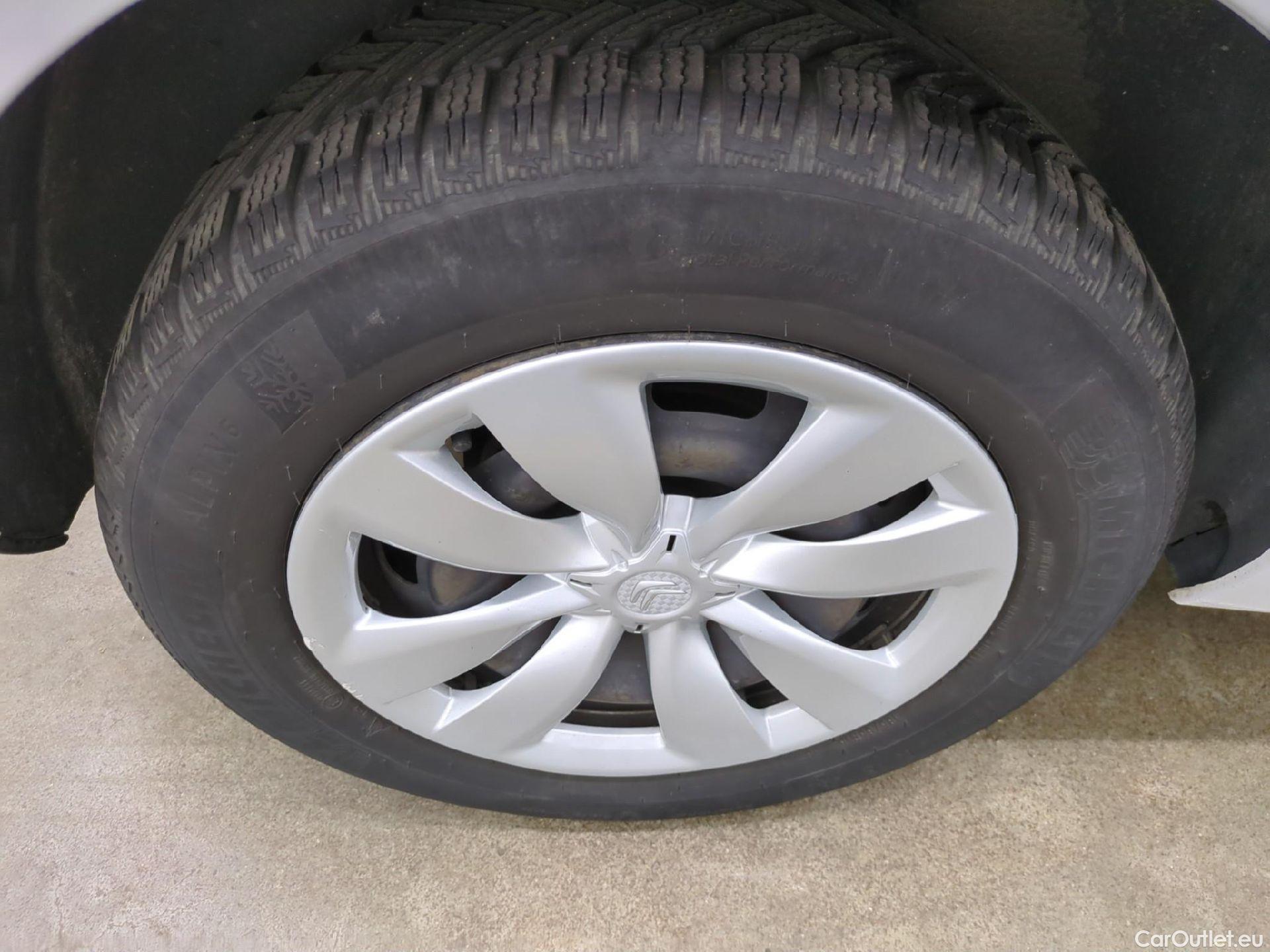  Citroen  C3  Attraction 1.6 BlueHDI 75CV BVM5 E6 #13