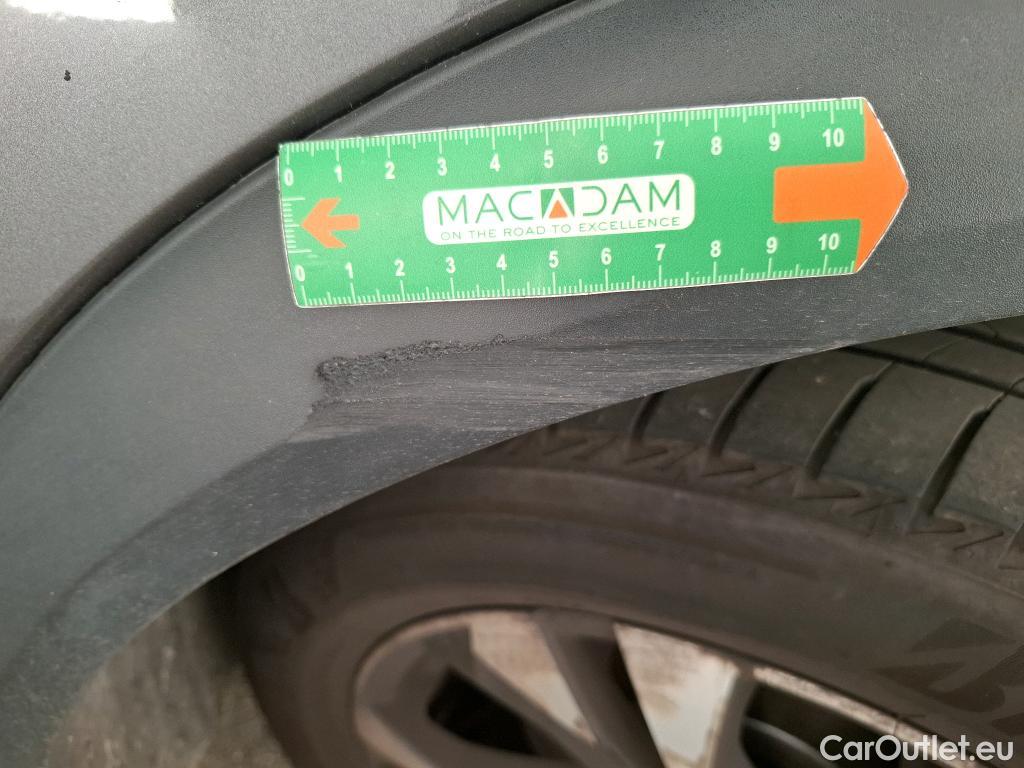  Peugeot  2008  Allure Business 1.5 HDi 130CV BVA8 E6d #27