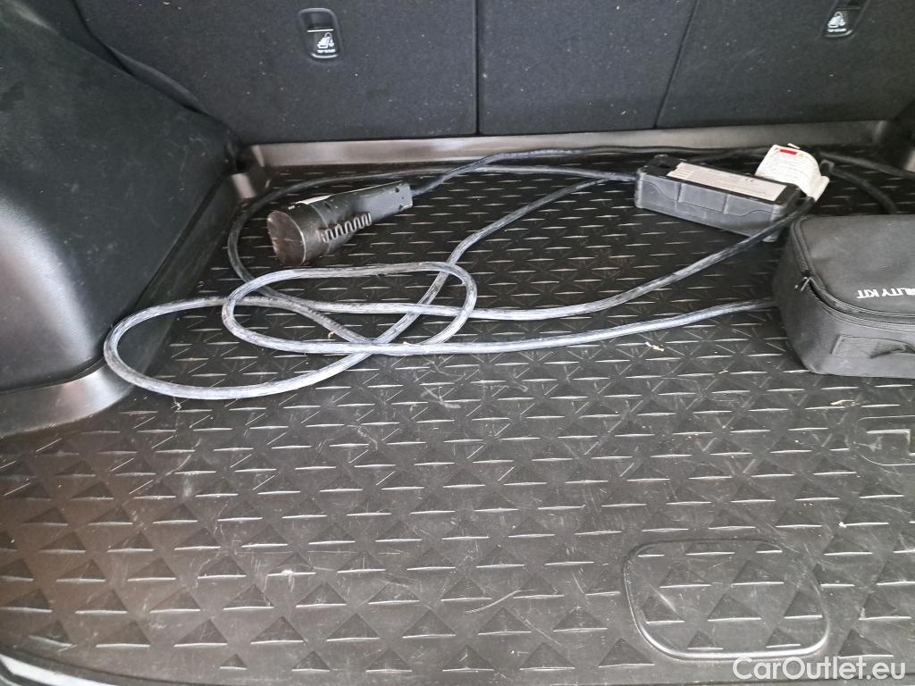 Hyundai  Tucson HYUNDAI  / 2020 / 5P / SUV 1.6 PHEV 265 HTRAC EXECUTIVE 4WD AUTO #12