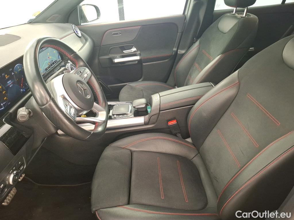 Mercedes  GLA MERCEDES-BENZ  / 2020 / 5P / SUV 2.0  200 D AMG LINE DCT #5