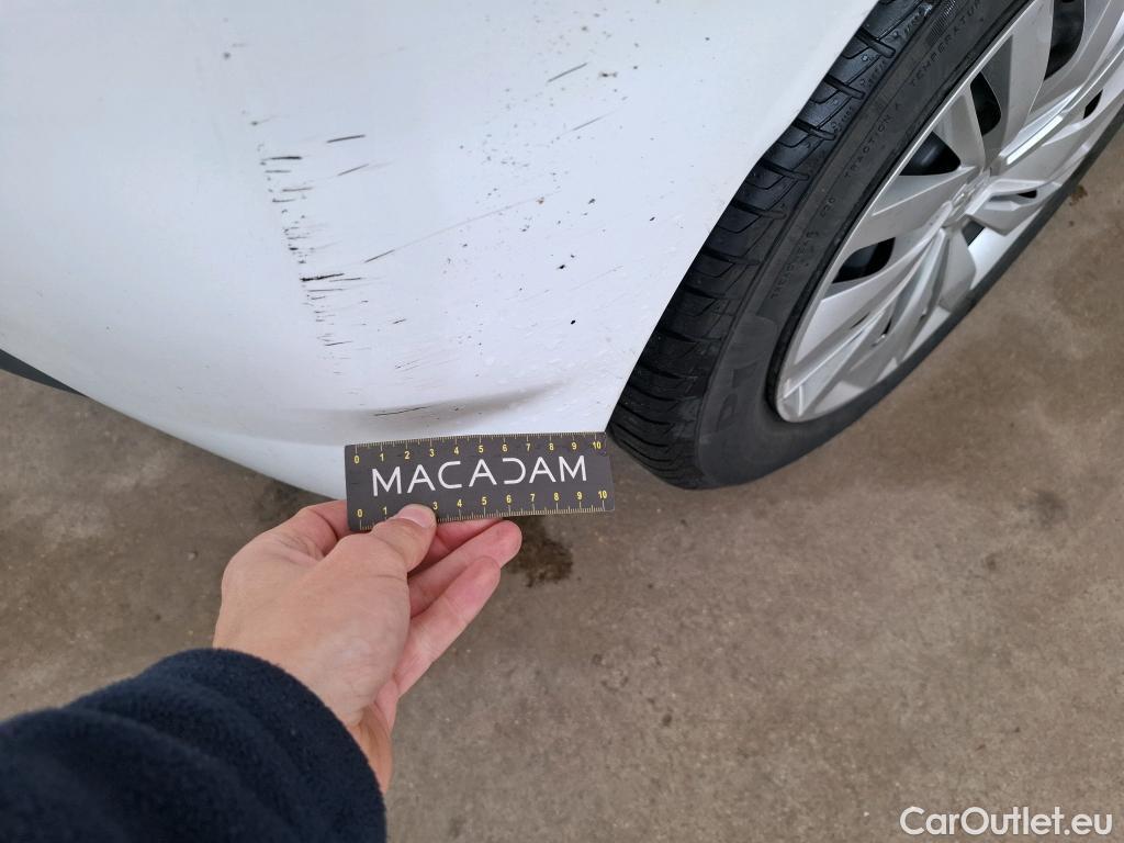  Peugeot  208  Premium 1.5 HDi 100CV BVM6 E6d #14