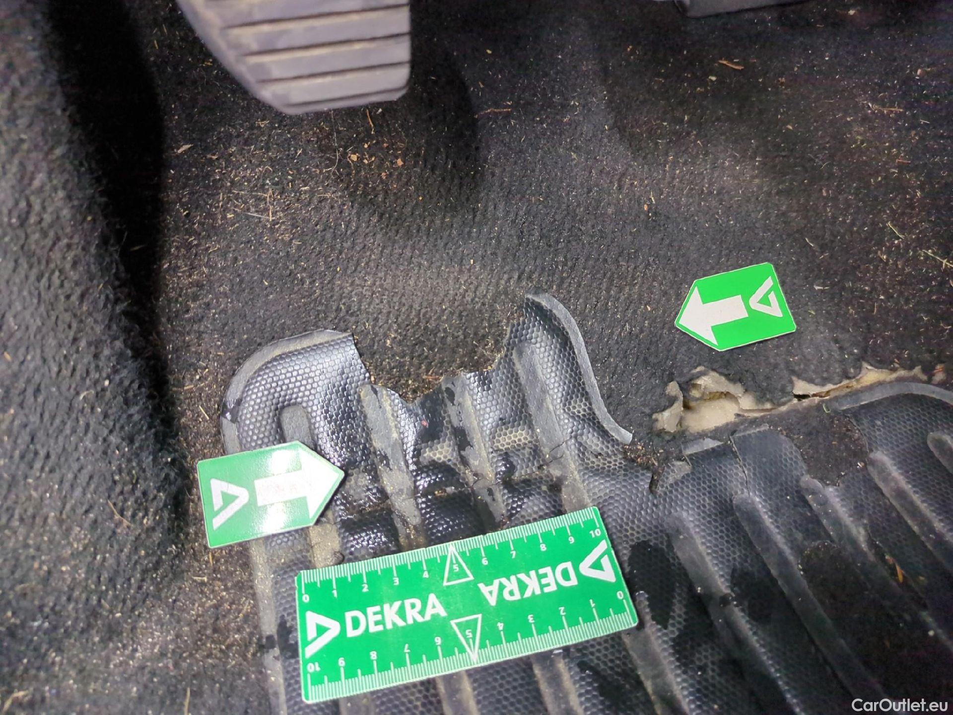  Citroen  C3  Attraction 1.6 BlueHDI 75CV BVM5 E6 #7