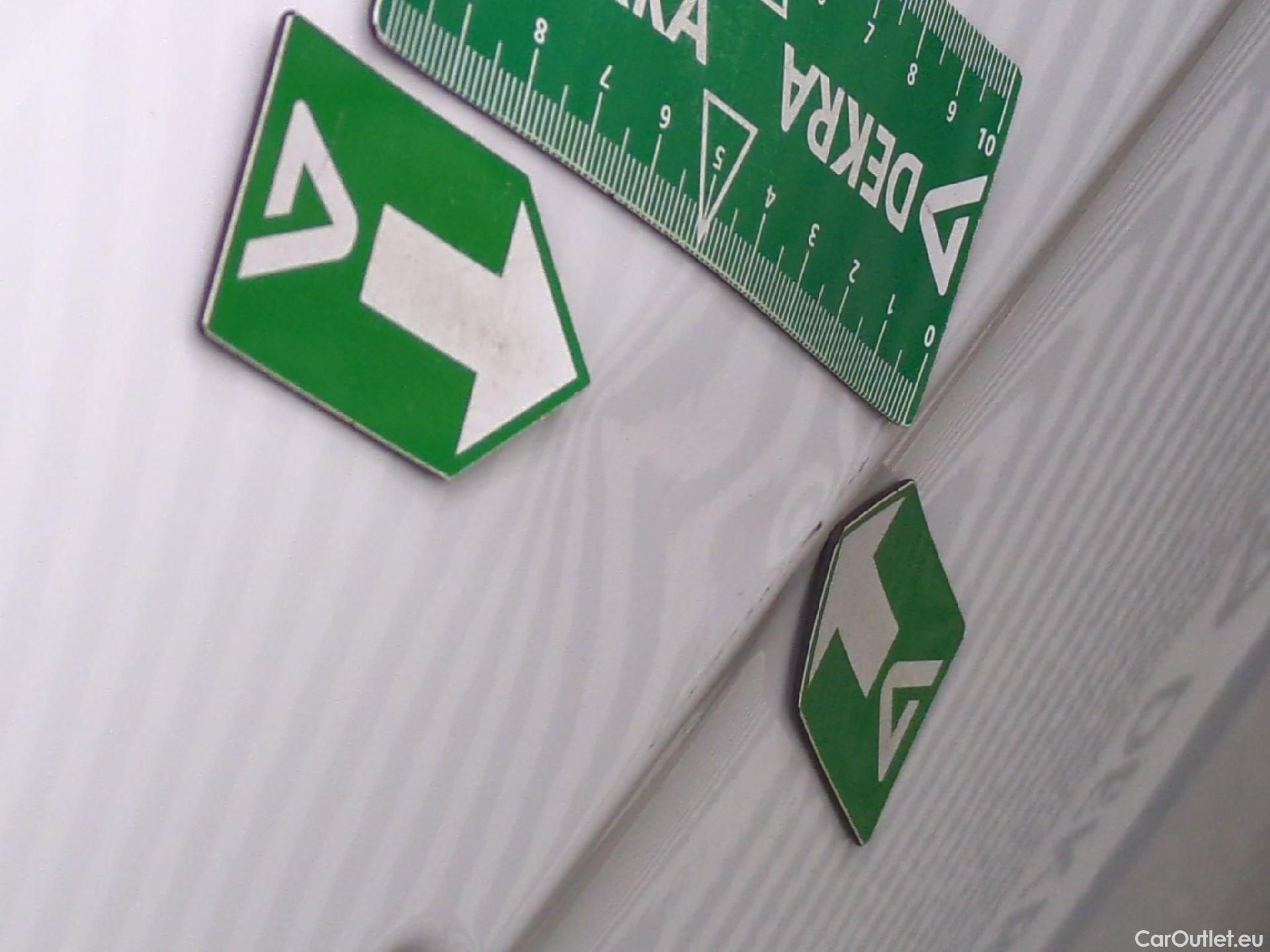  Citroen  C3  Attraction 1.6 BlueHDI 75CV BVM5 E6 #17