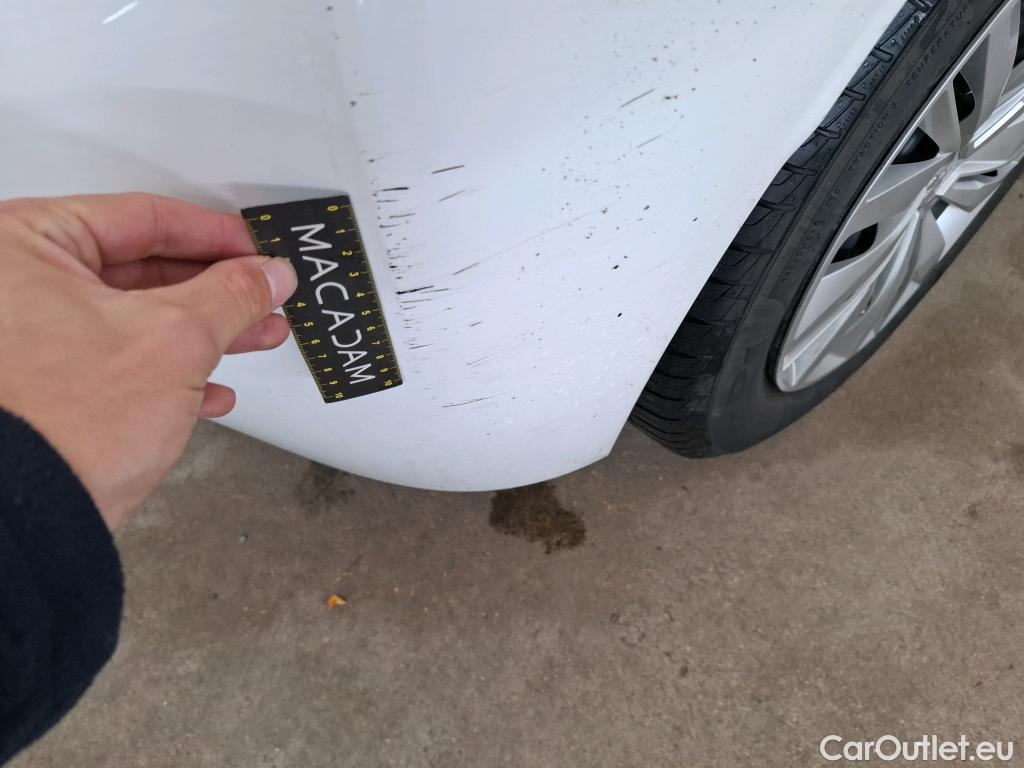  Peugeot  208  Premium 1.5 HDi 100CV BVM6 E6d #13