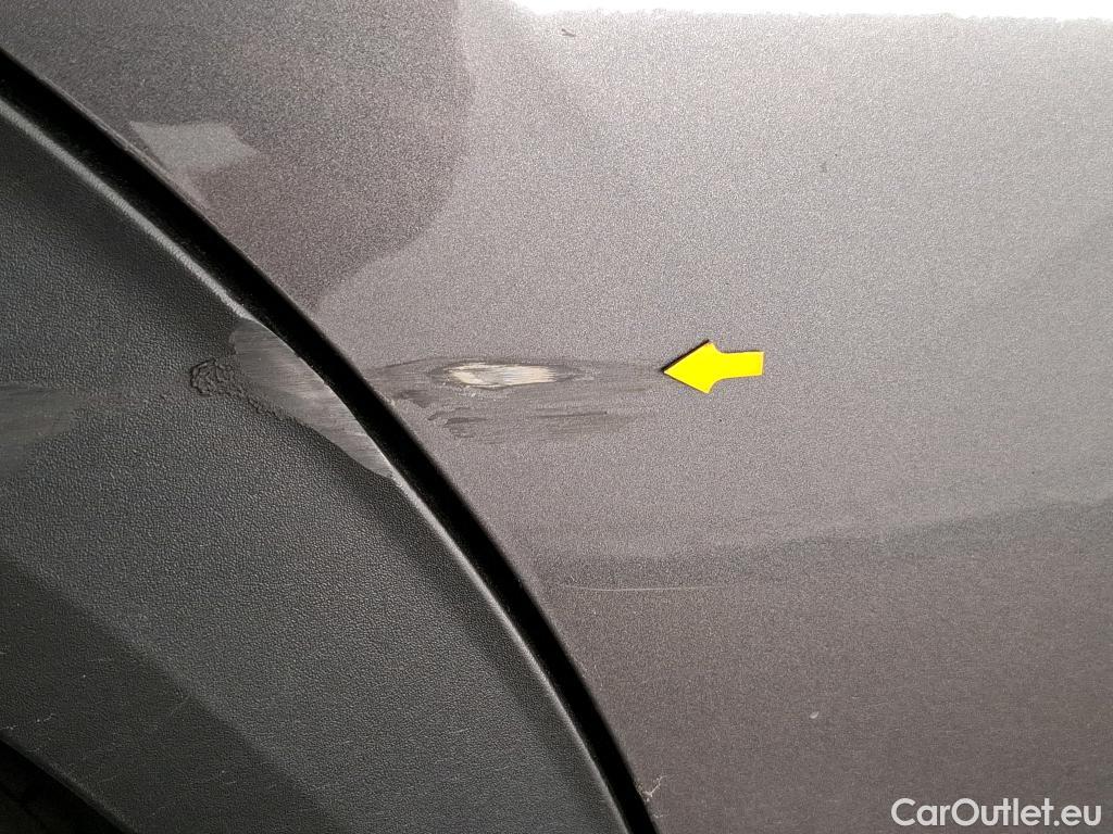  Peugeot  2008  Allure Business 1.5 HDi 130CV BVA8 E6d #18