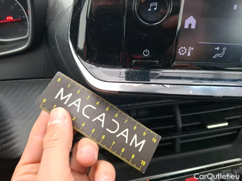  Peugeot  208  Premium 1.5 HDi 100CV BVM6 E6d #16