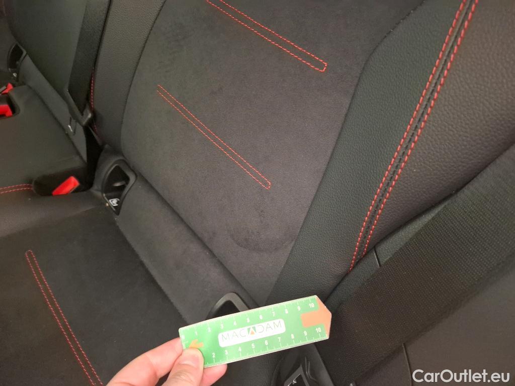 Mercedes  GLA MERCEDES-BENZ  / 2020 / 5P / SUV 2.0  200 D AMG LINE DCT #8