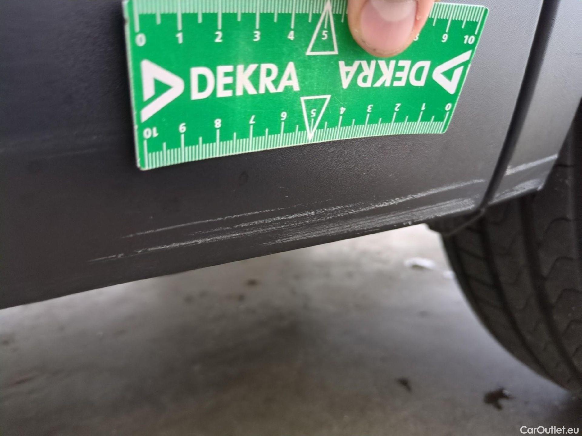  Peugeot  2008  Active Pack 1.2 PureTech 130CV BVA8 E6d #61