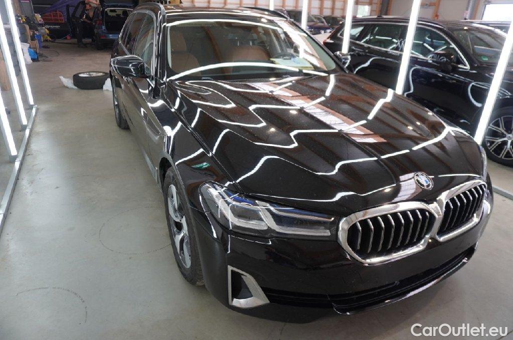 Bmw  Serie 5 Baureihe 5 Touring 520 d Luxury Line 2.0 140KW AT8 E6d #21