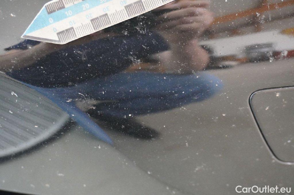 Bmw  Serie 5 Baureihe 5 Touring 520 d Luxury Line 2.0 140KW AT8 E6d #32