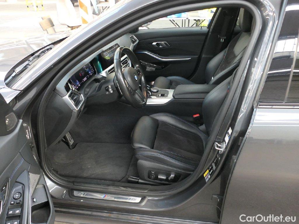 Bmw  Serie 3 Baureihe 3 Lim. 330 e M Sport 2.0 185KW AT8 E6dT #4