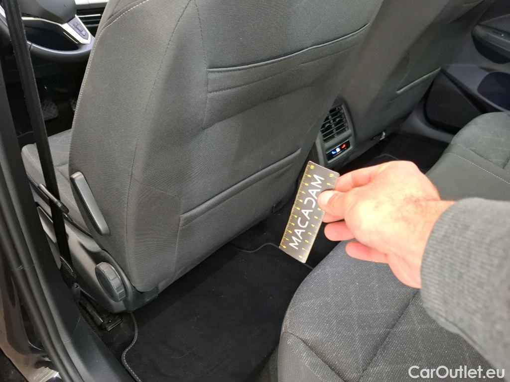  Volkswagen  Golf  VIII SW Life Plus 2.0 TDI 150CV BVA7 E6d #11