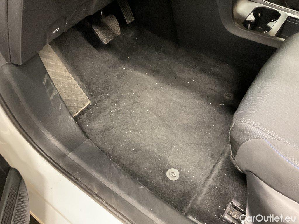 MG  EHS MG MG4 Standard 5d 125kW #19