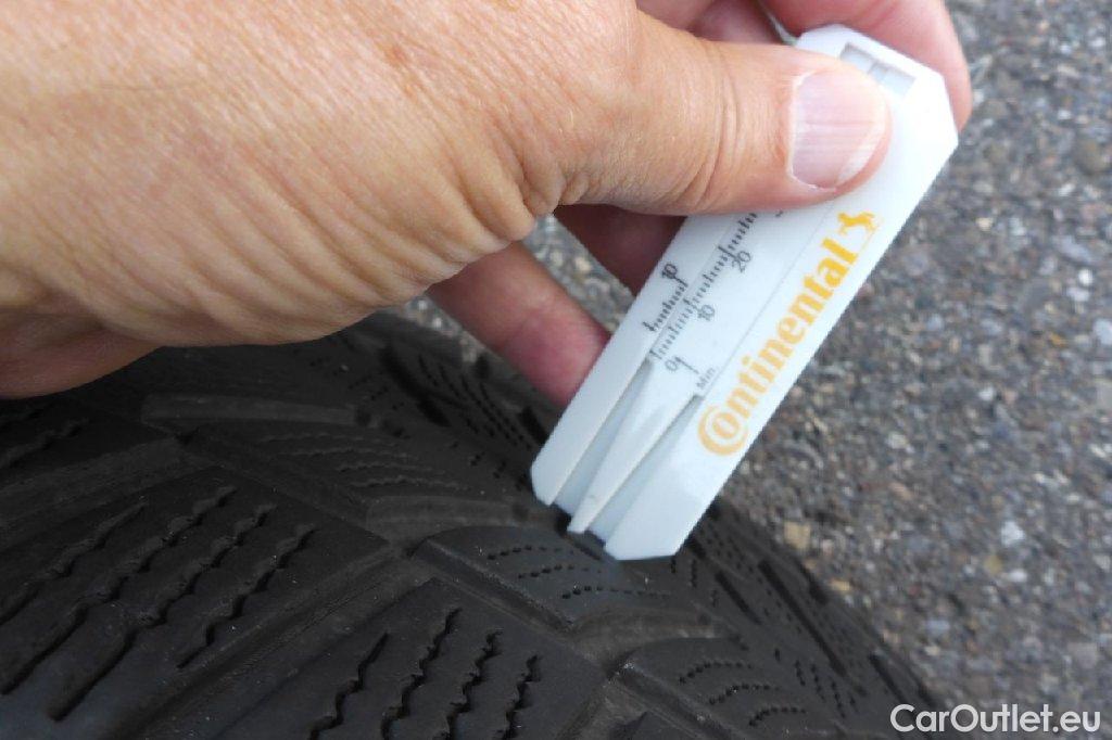 Ford  Kuga  Titanium X 2.0 EcoBlue 140KW AT8 E6d #36