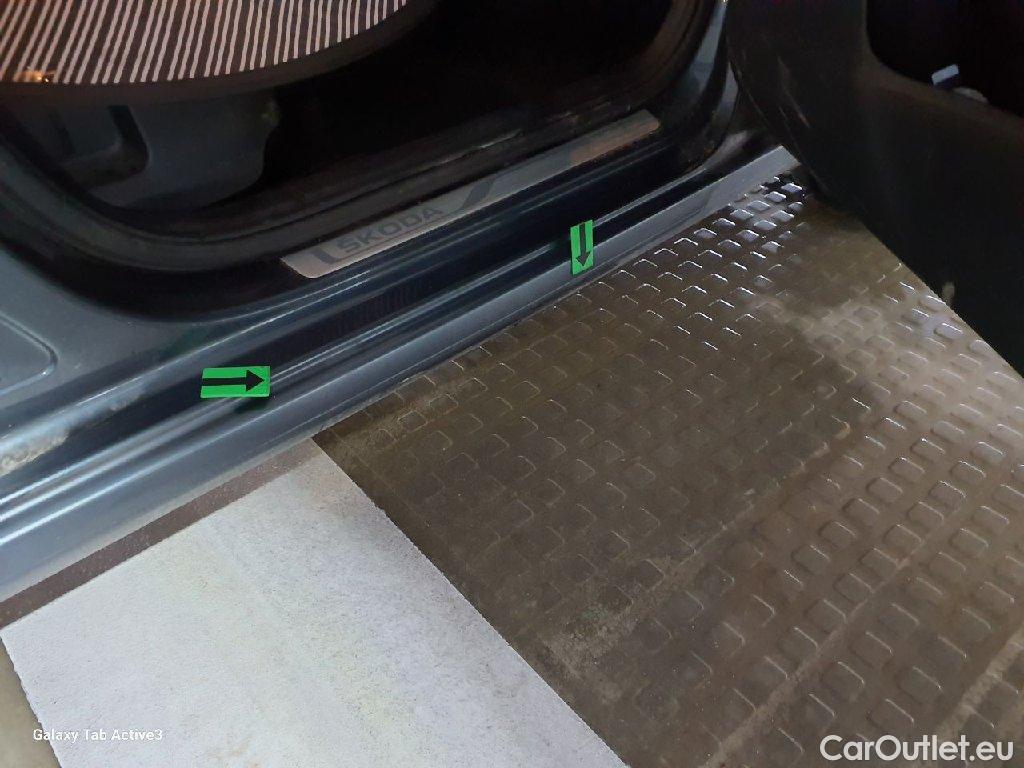 Skoda  Octavia  Combi Clever 2.0 TDI 110KW AT7 E6 #61