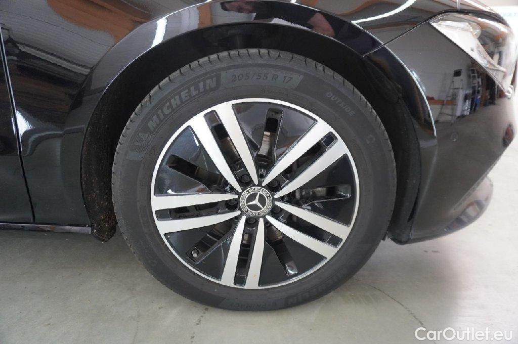 Mercedes  CLA-Klasse CLA -Klasse Shooting Brake CLA 200 d (118.612) 110KW AT8 E6d #59